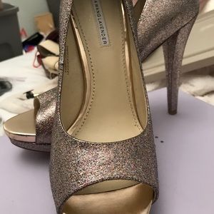 Vera Wang Lavender Label Platform Heel